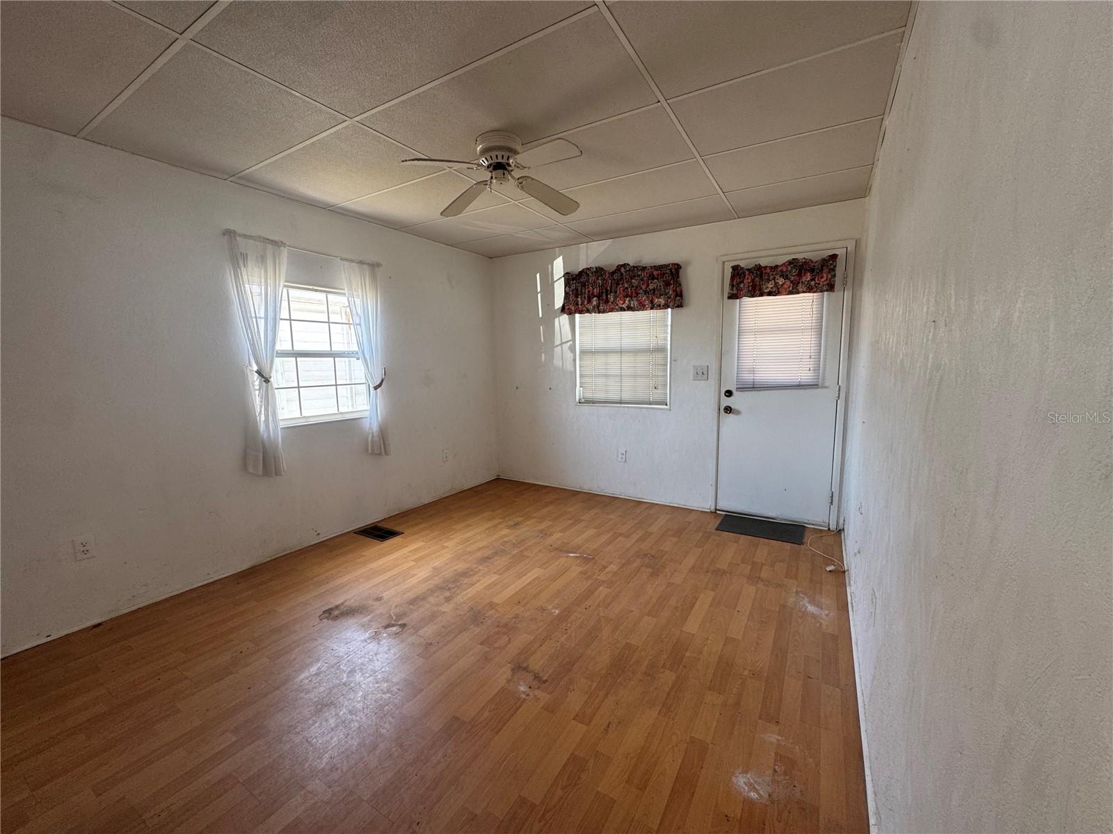2049 CHAMPION ST, SARASOTA, FL, 34231