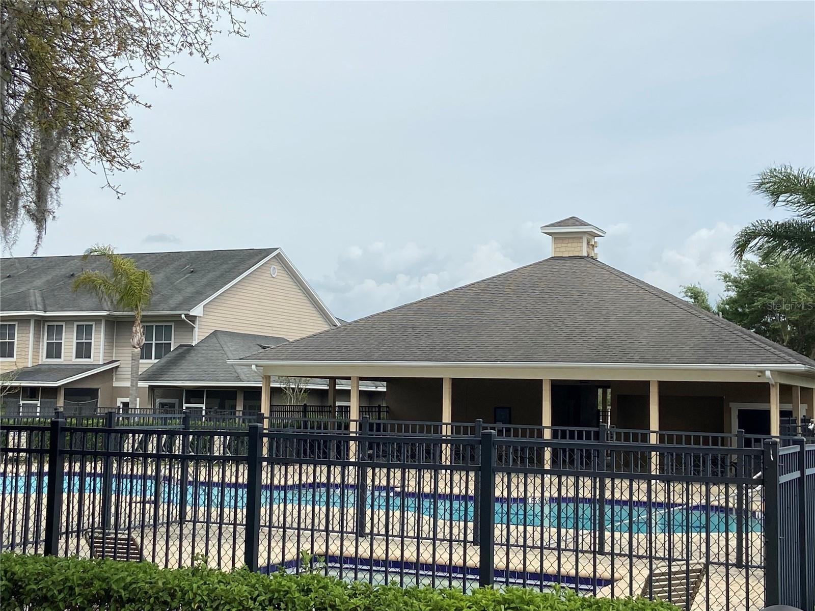8210 DOWN ROYAL RD, TAMPA, FL, 33610