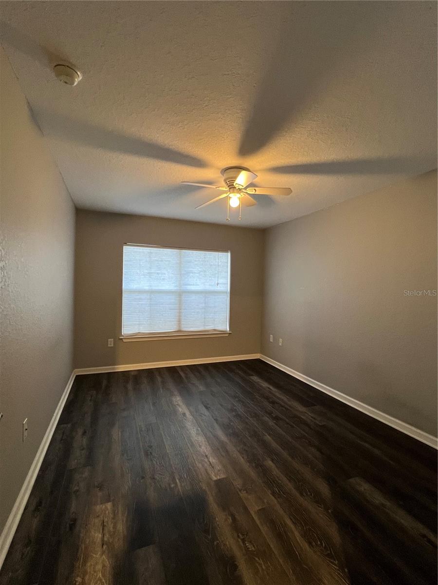 8210 DOWN ROYAL RD, TAMPA, FL, 33610