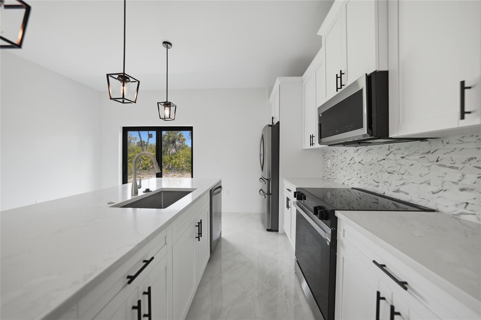 11370 GULFSTREAM BLVD, PORT CHARLOTTE, FL, 33981