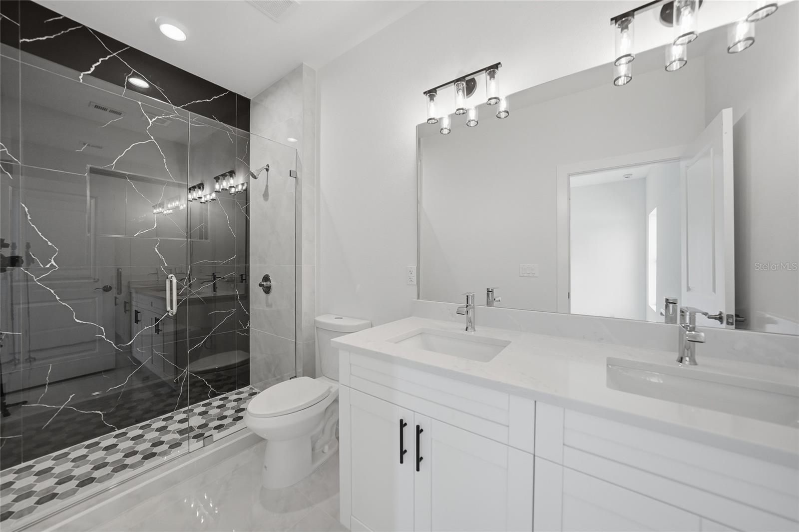 11370 GULFSTREAM BLVD, PORT CHARLOTTE, FL, 33981