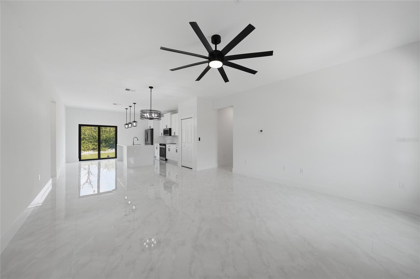 11370 GULFSTREAM BLVD, PORT CHARLOTTE, FL, 33981