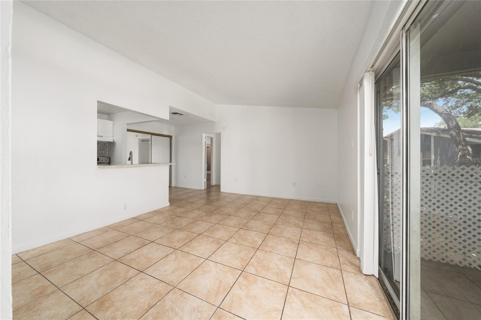 3849 BAY CLUB CIR #204, KISSIMMEE, FL, 34741
