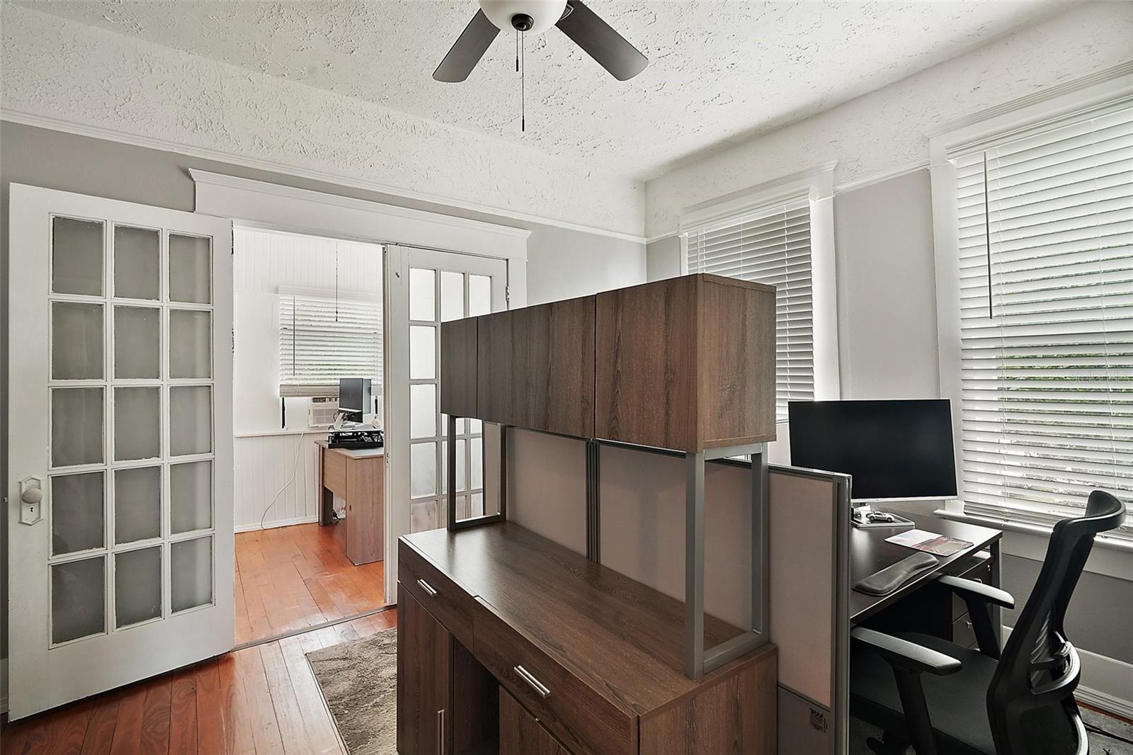 427 S GROVE ST, EUSTIS, FL, 32726