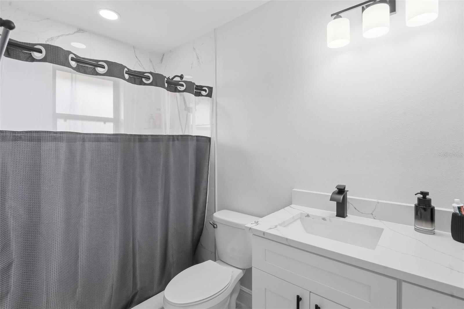 783 S ATMORE CIR, DELTONA, FL, 32725