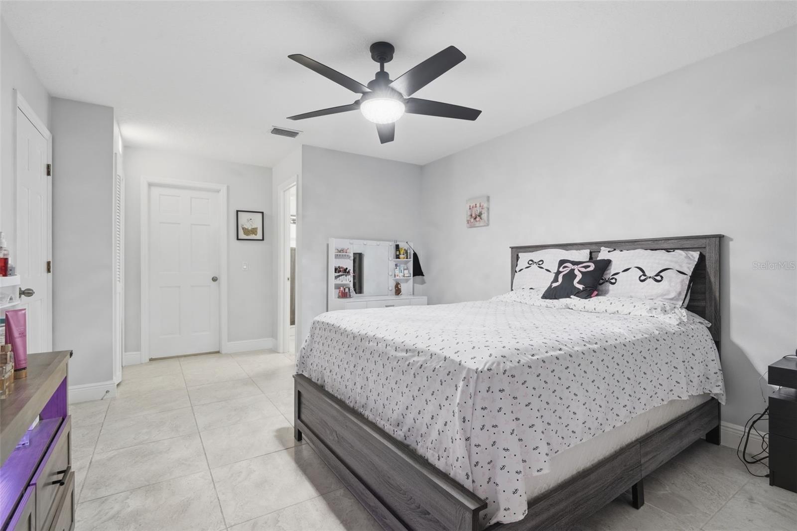 783 S ATMORE CIR, DELTONA, FL, 32725