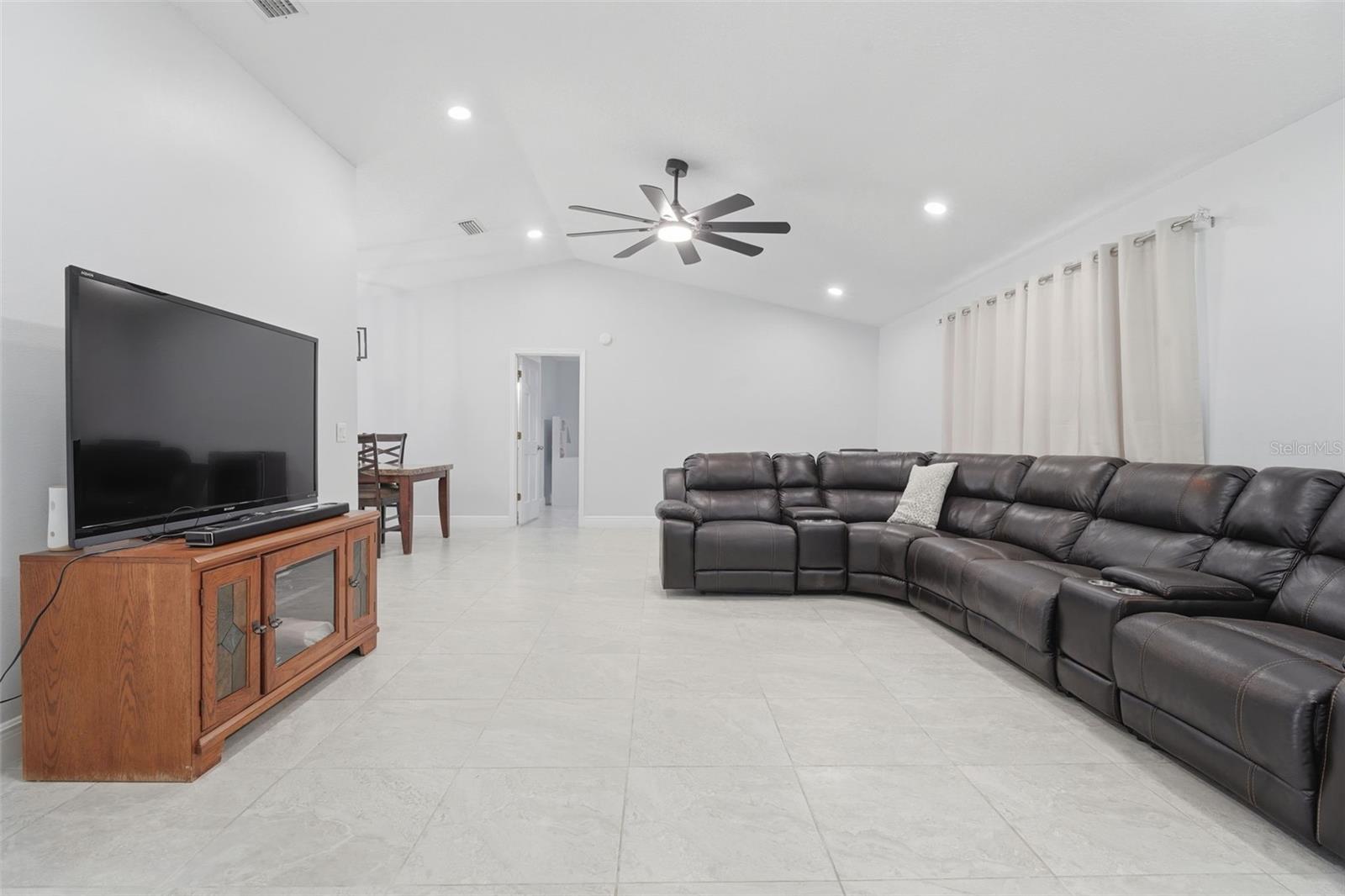 783 S ATMORE CIR, DELTONA, FL, 32725