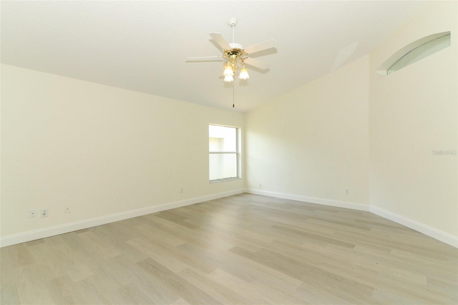 340 HAMPTON HILLS CT, DEBARY, FL, 32713
