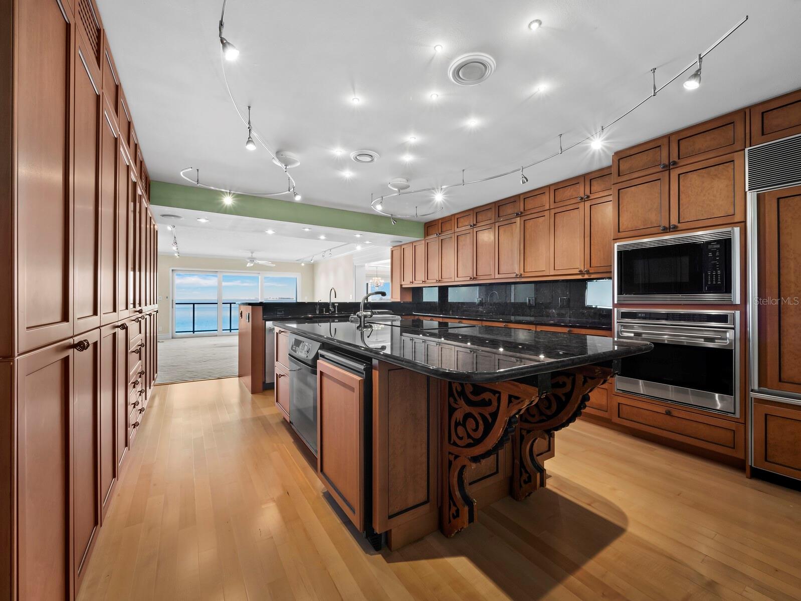 4712 OCEAN BLVD #W10, SARASOTA, FL, 34242