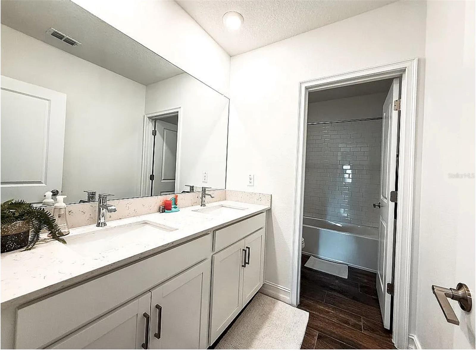 22034 STORYBOOK CABIN WAY, LAND O LAKES, FL, 34637