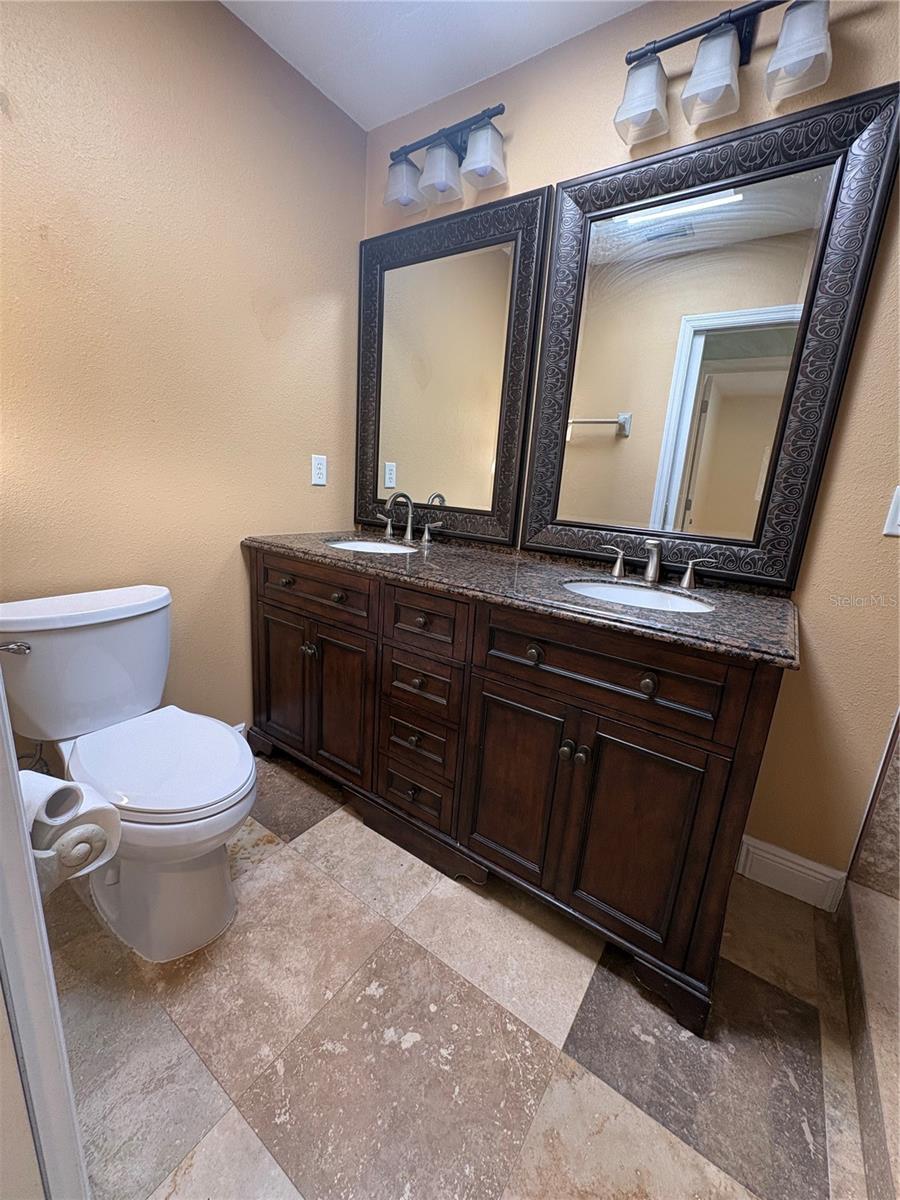 218 LEWIS BLVD SE, ST PETERSBURG, FL, 33705