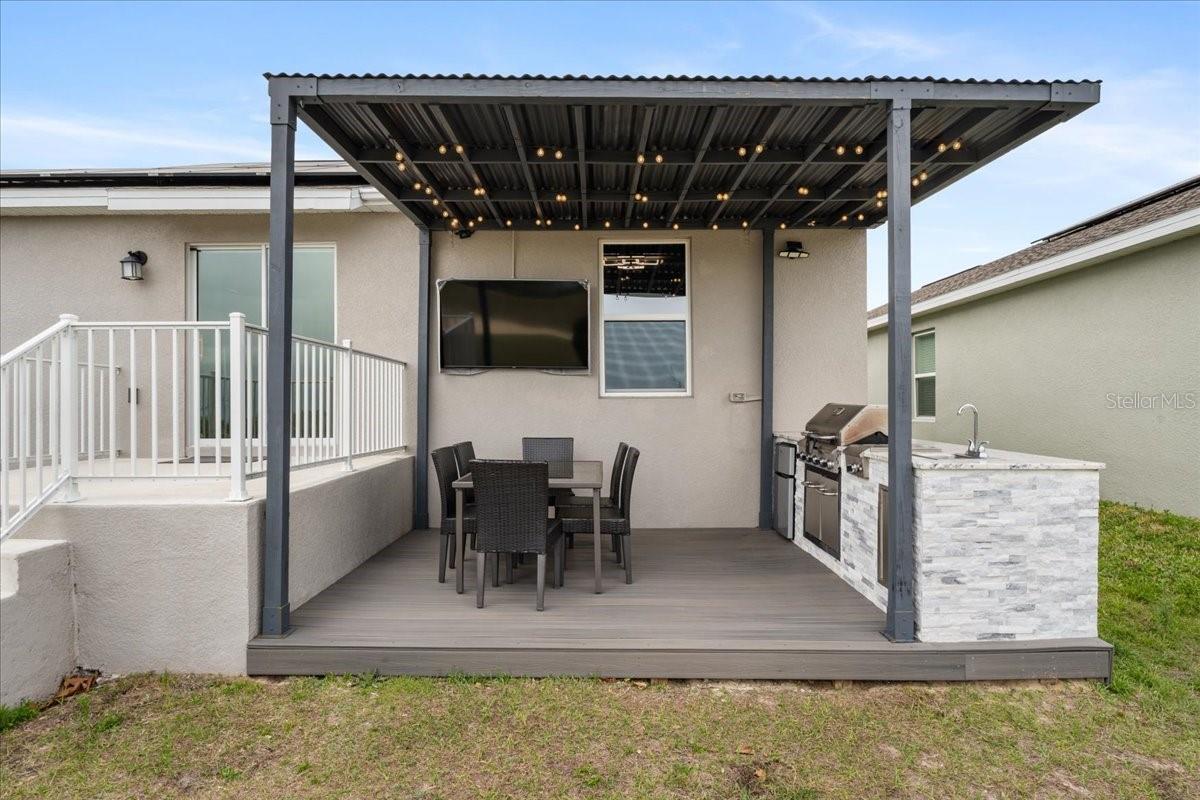 946 LAUREL VIEW WAY, GROVELAND, FL, 34736