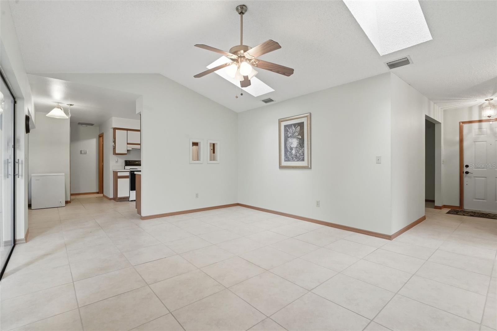 770 CLOVERLEAF BLVD, DELTONA, FL, 32725
