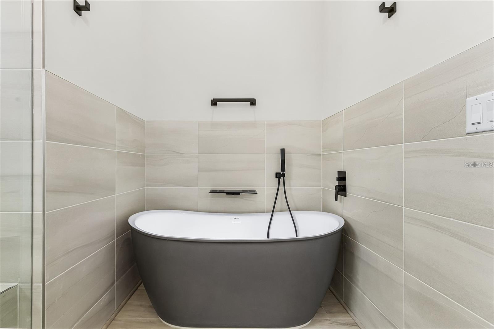 24375 BELIZE CT, PUNTA GORDA, FL, 33955