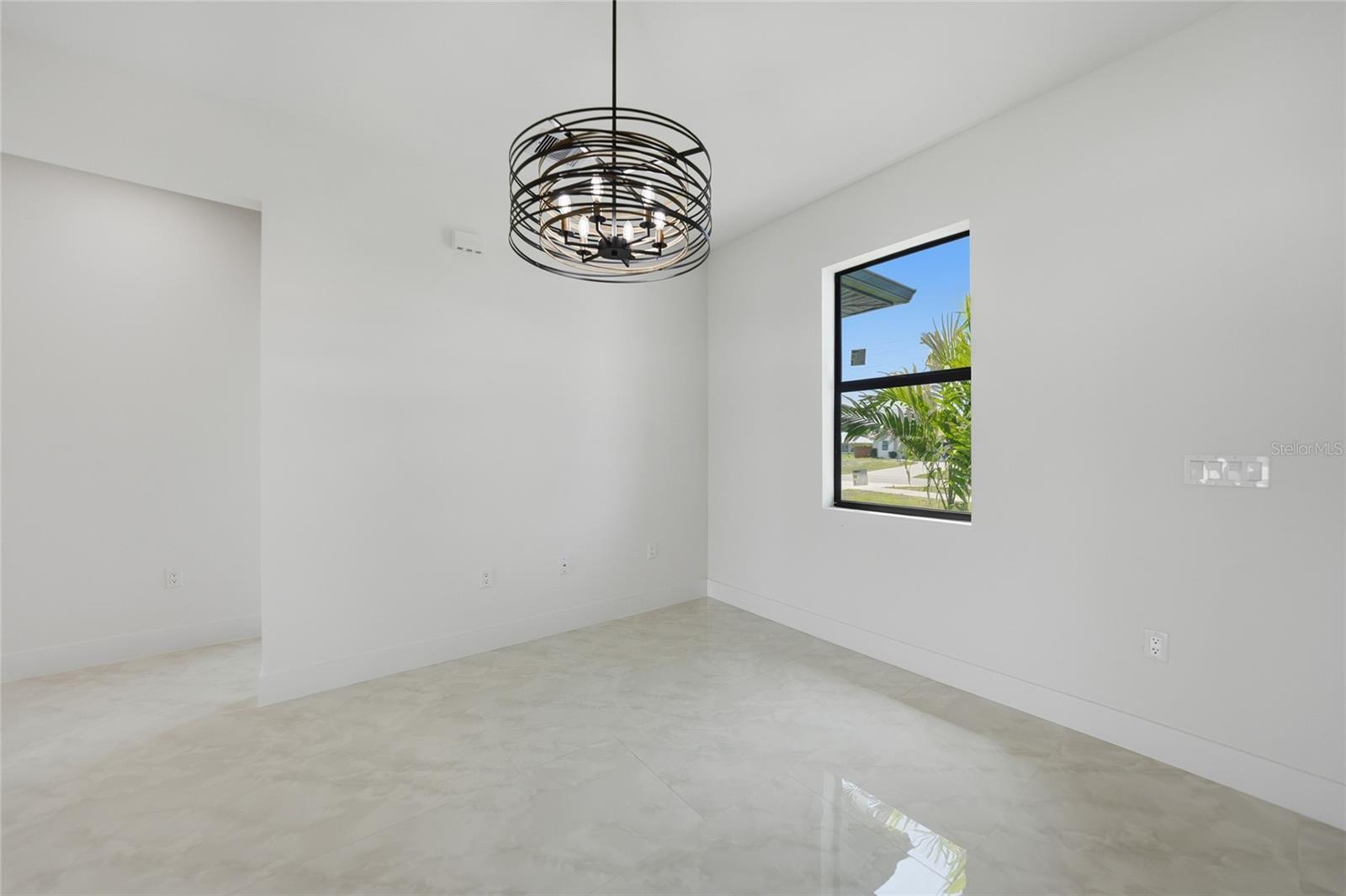 11058 GULFSTREAM BLVD, ENGLEWOOD, FL, 34224