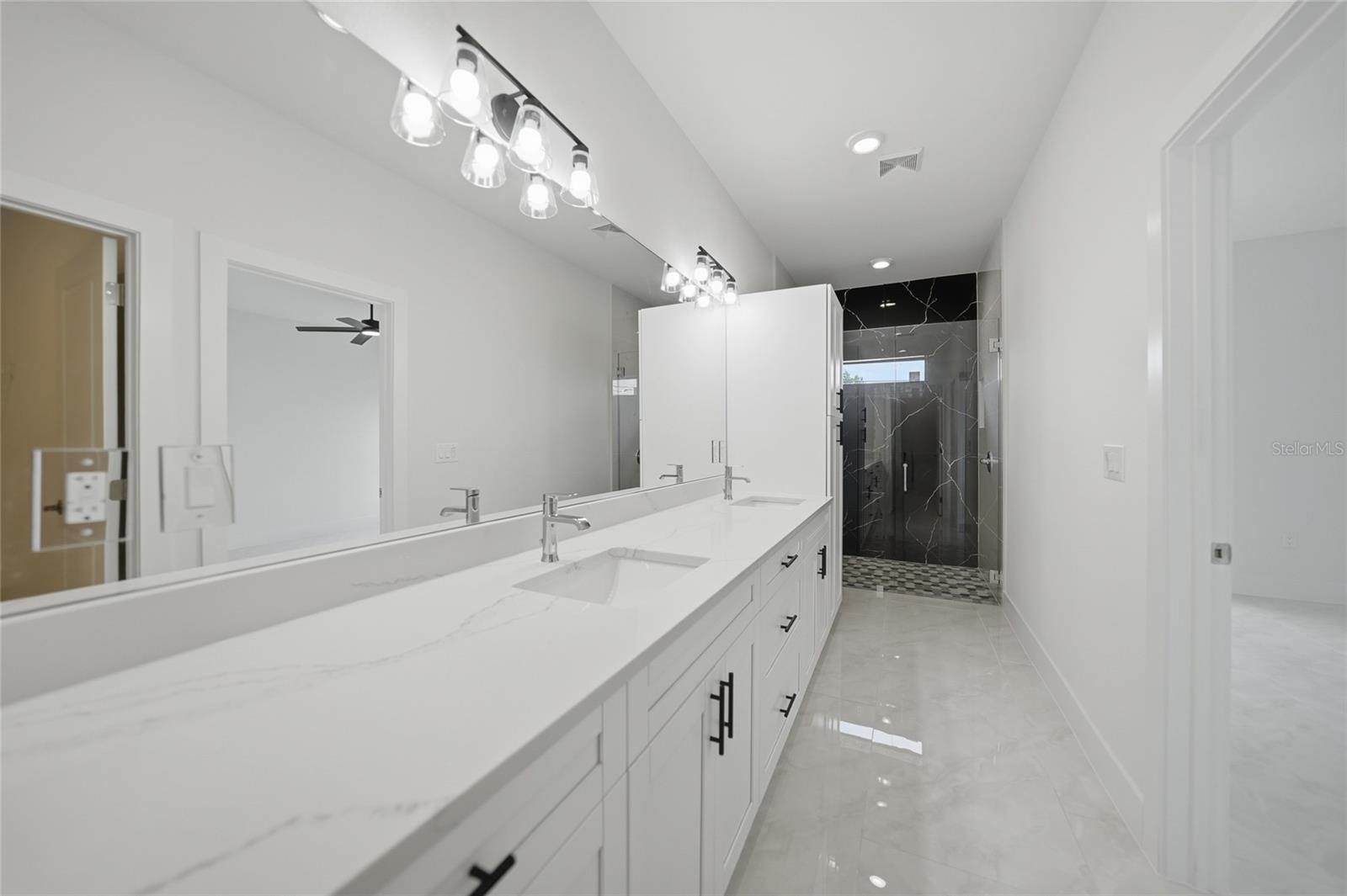 11058 GULFSTREAM BLVD, ENGLEWOOD, FL, 34224