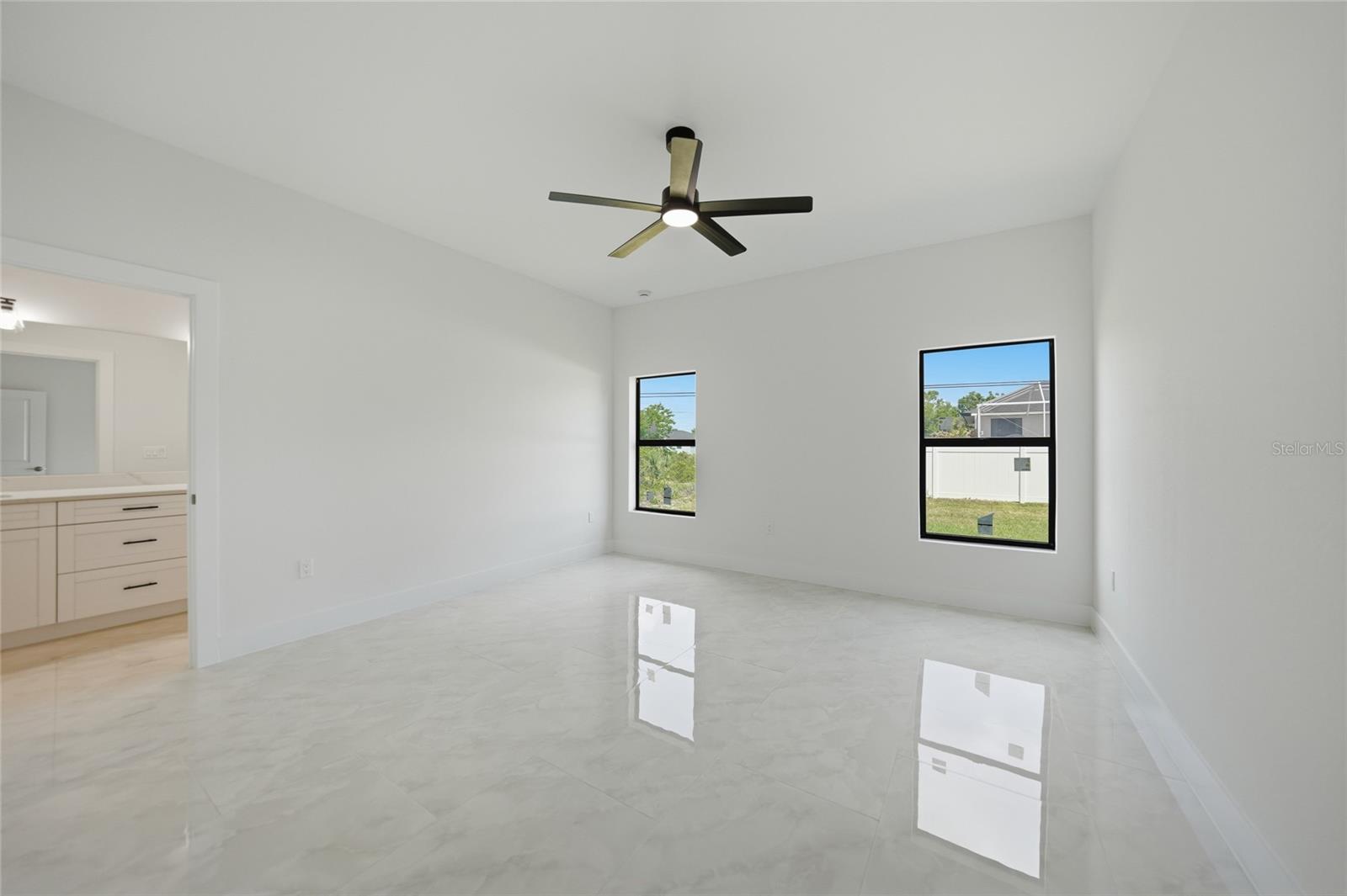 11058 GULFSTREAM BLVD, ENGLEWOOD, FL, 34224