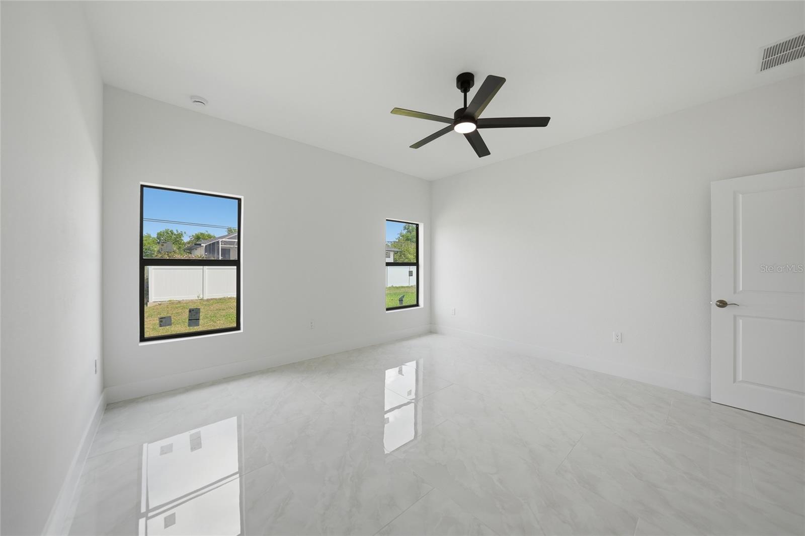 11058 GULFSTREAM BLVD, ENGLEWOOD, FL, 34224