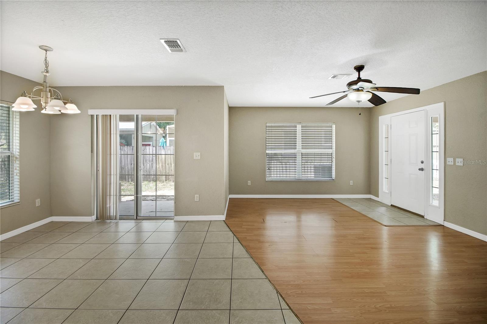 305 W FOUNTAIN ST, FRUITLAND PARK, FL, 34731