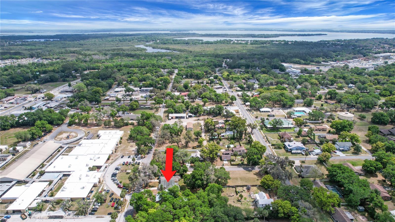 305 W FOUNTAIN ST, FRUITLAND PARK, FL, 34731
