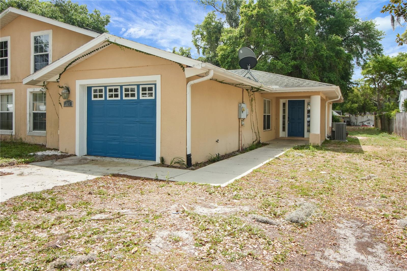 305 W FOUNTAIN ST, FRUITLAND PARK, FL, 34731