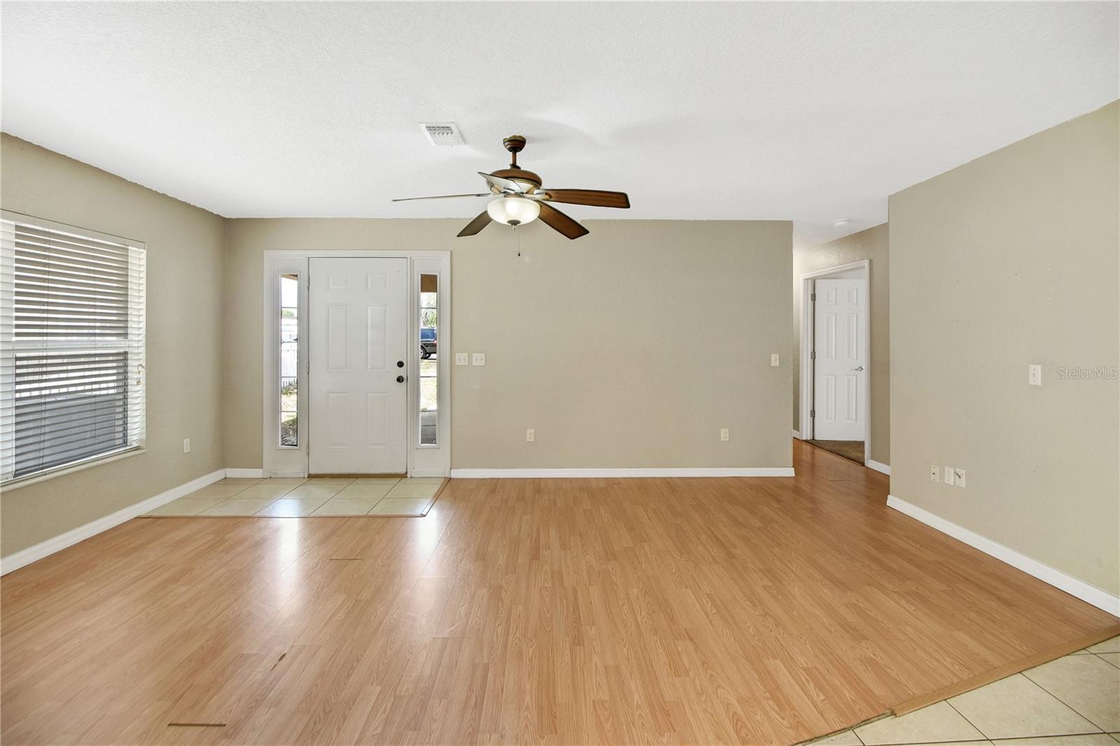 305 W FOUNTAIN ST, FRUITLAND PARK, FL, 34731