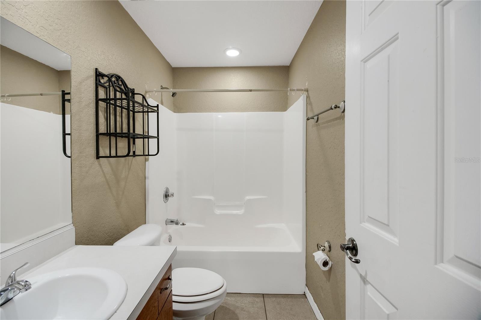 305 W FOUNTAIN ST, FRUITLAND PARK, FL, 34731