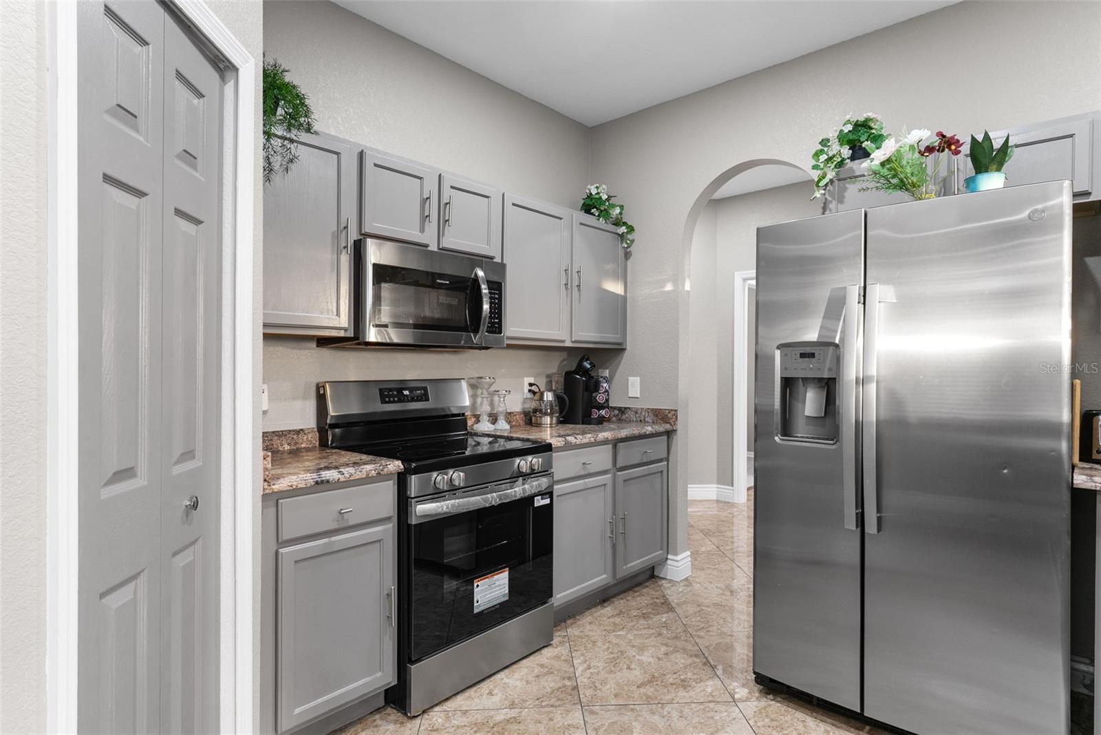 215 GLENEAGLES DR, DAVENPORT, FL, 33897