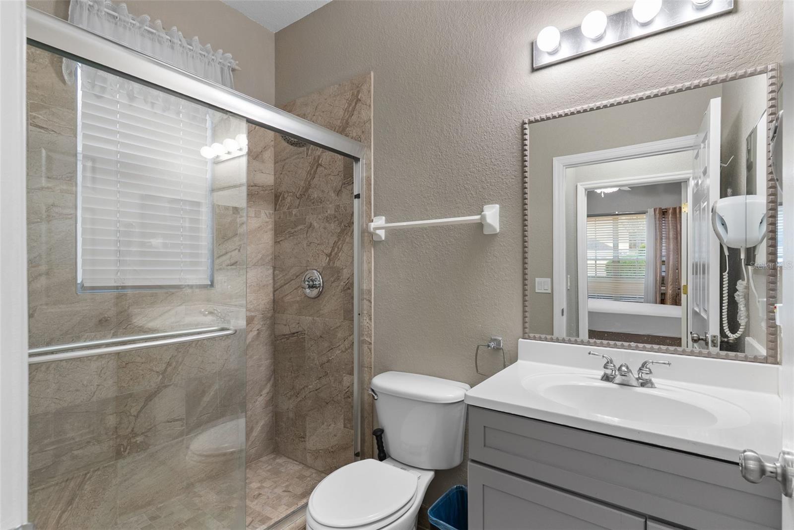 215 GLENEAGLES DR, DAVENPORT, FL, 33897