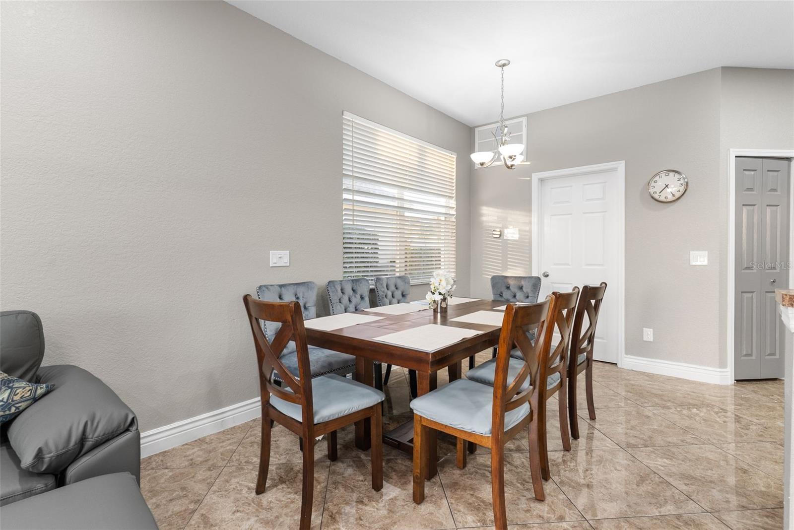 215 GLENEAGLES DR, DAVENPORT, FL, 33897