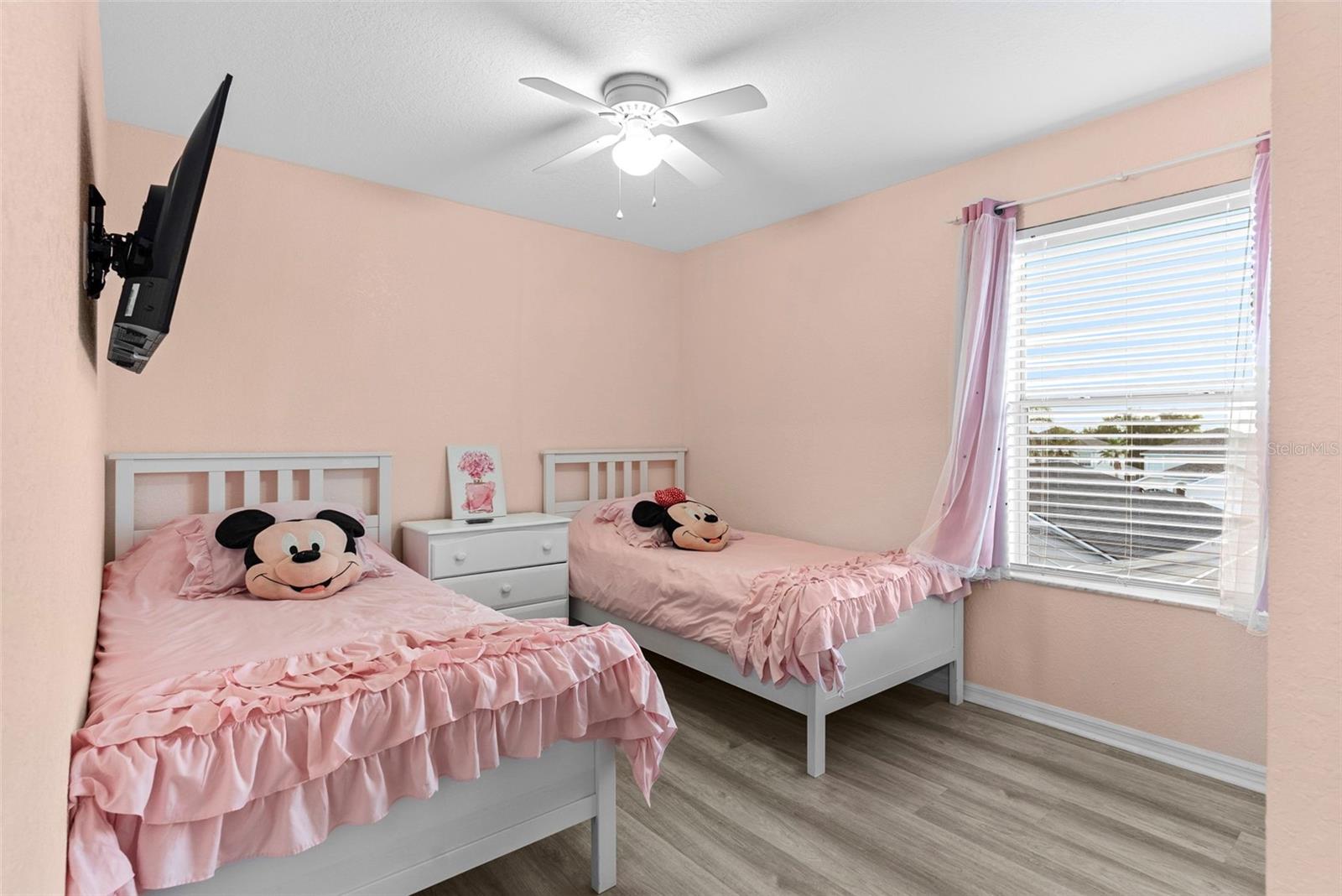 215 GLENEAGLES DR, DAVENPORT, FL, 33897