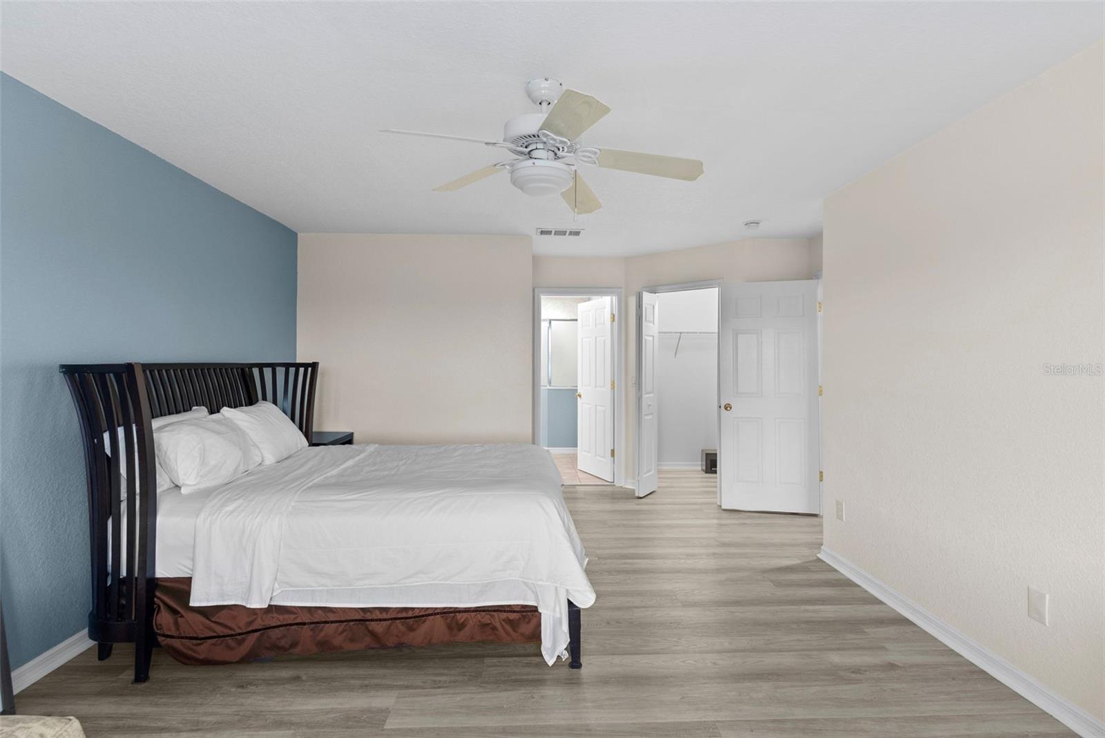 215 GLENEAGLES DR, DAVENPORT, FL, 33897