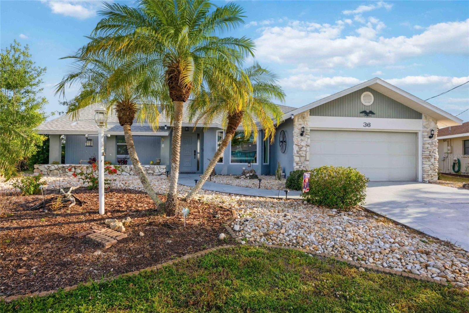 36 BUNKER CIR, ROTONDA WEST, FL, 33947