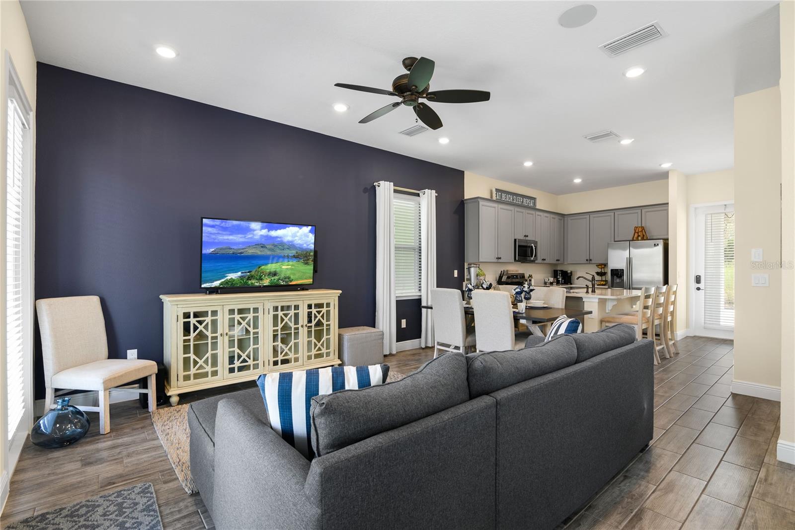 8040 LOST SHAKER LN, KISSIMMEE, FL, 34747