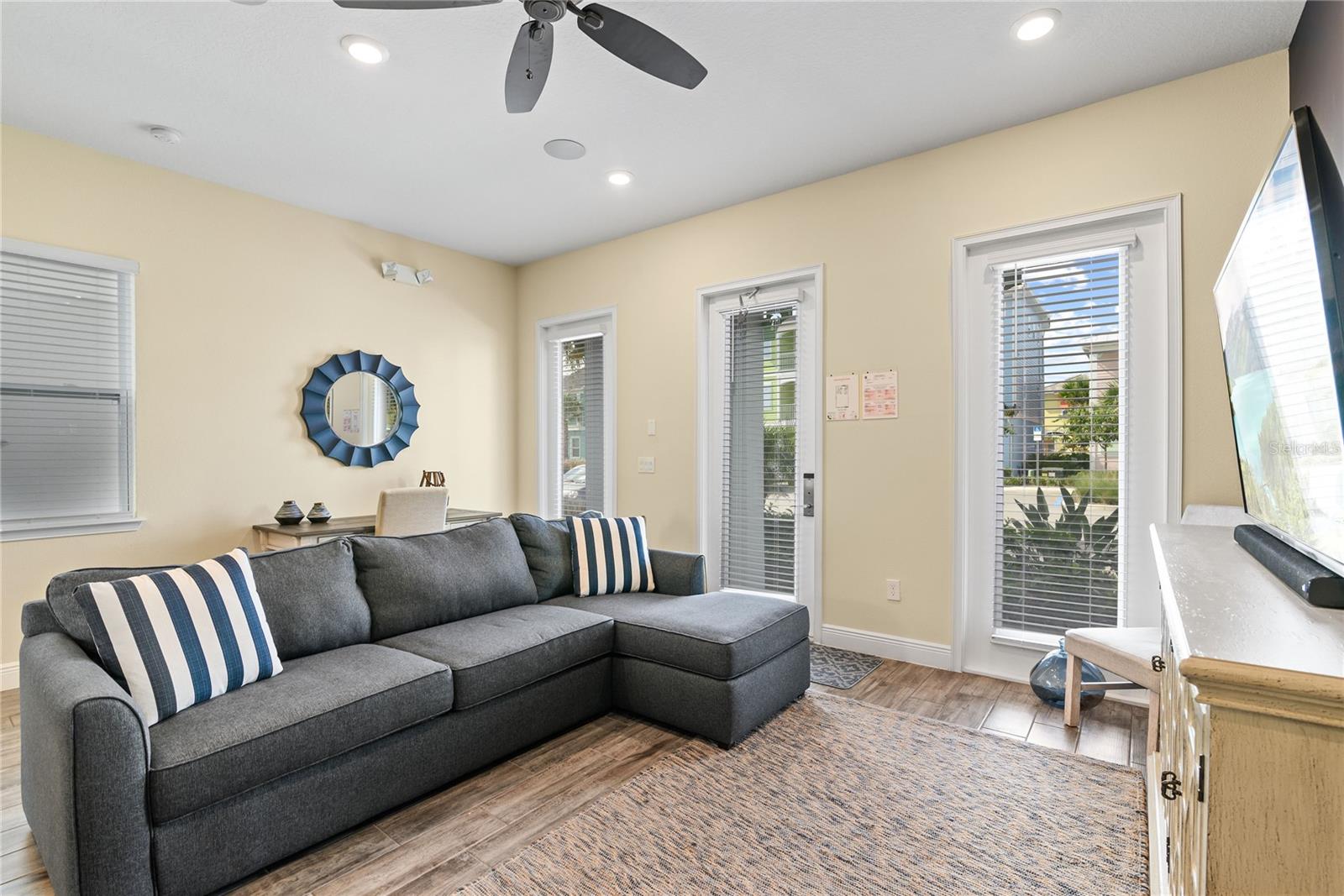 8040 LOST SHAKER LN, KISSIMMEE, FL, 34747
