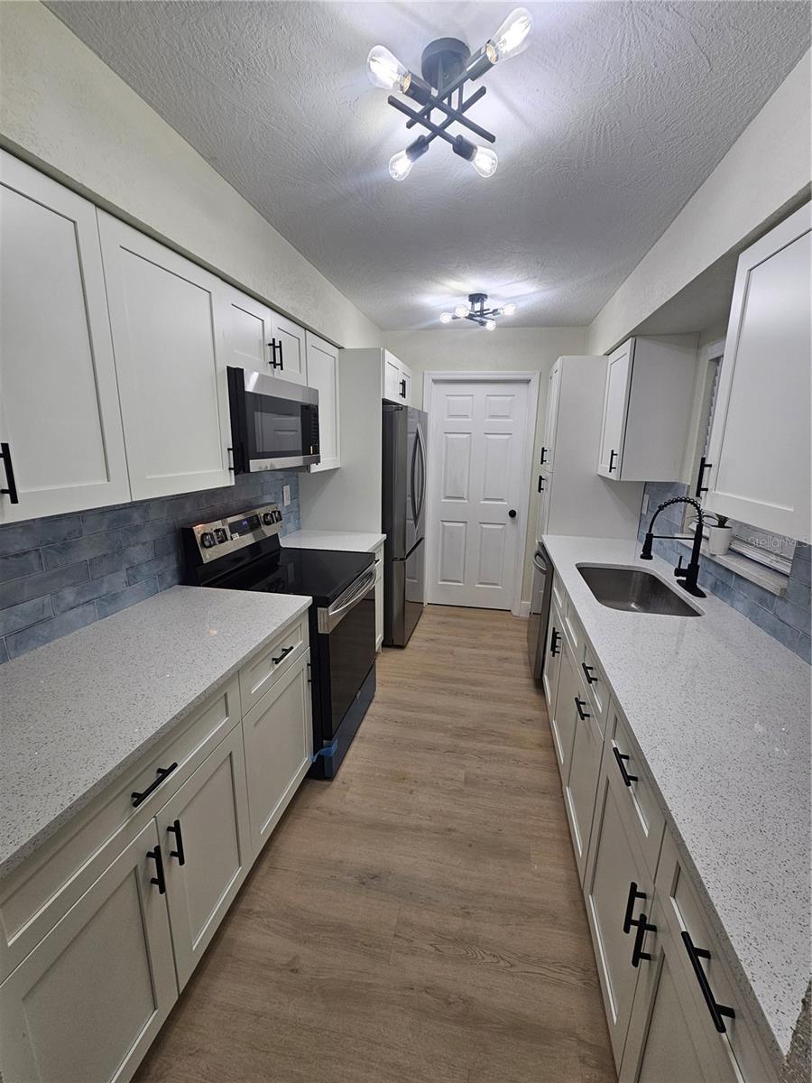 567 SCHOOL ST, BRONSON, FL, 32621