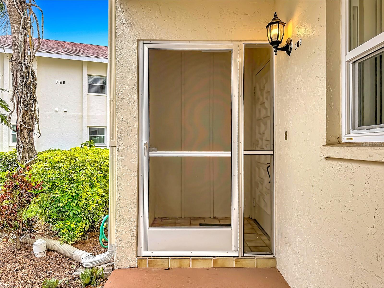 760 VILLAGE CIR #109, VENICE, FL, 34292