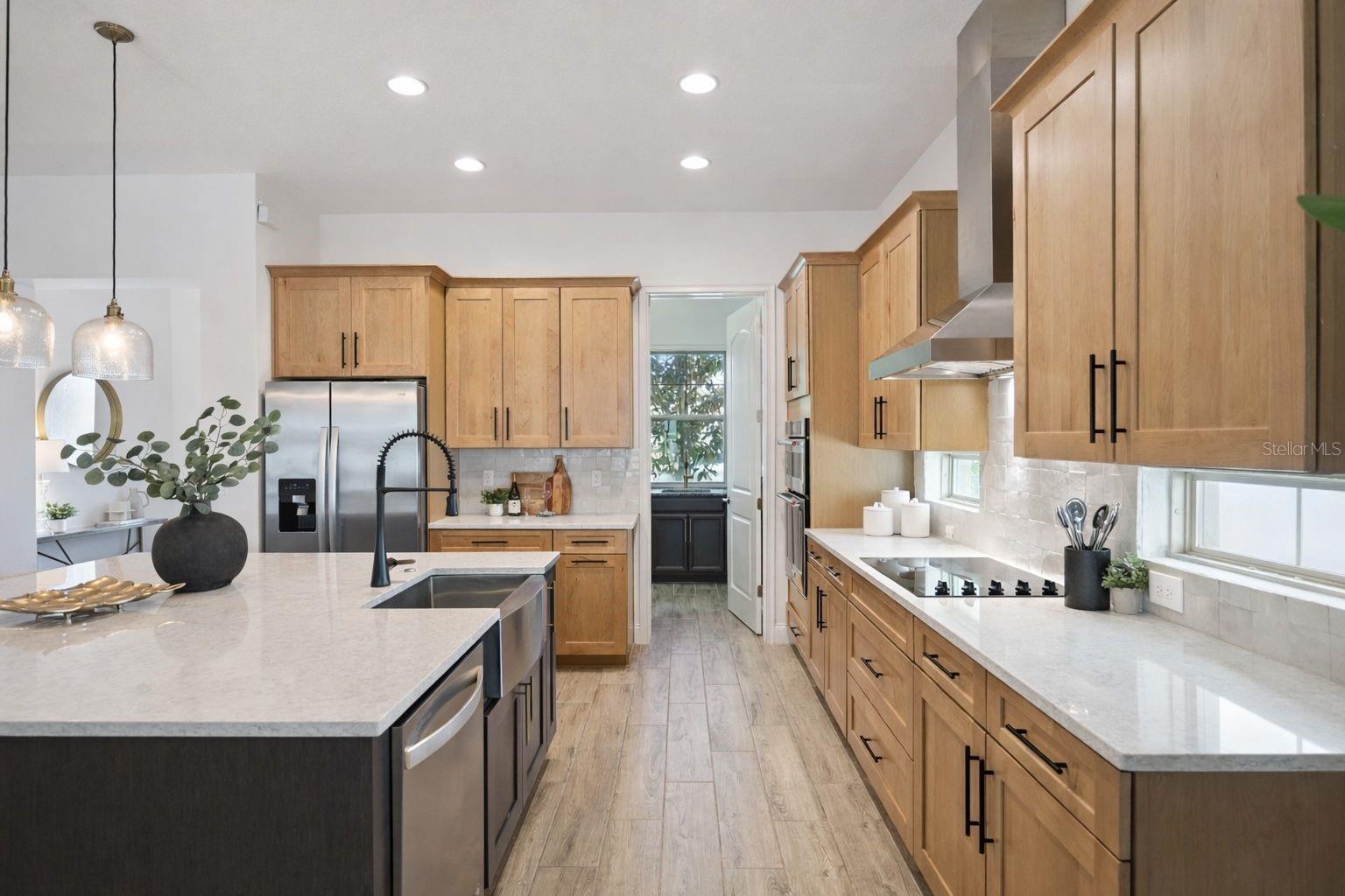 10248 BEECHWOOD LN, ORLANDO, FL, 32832