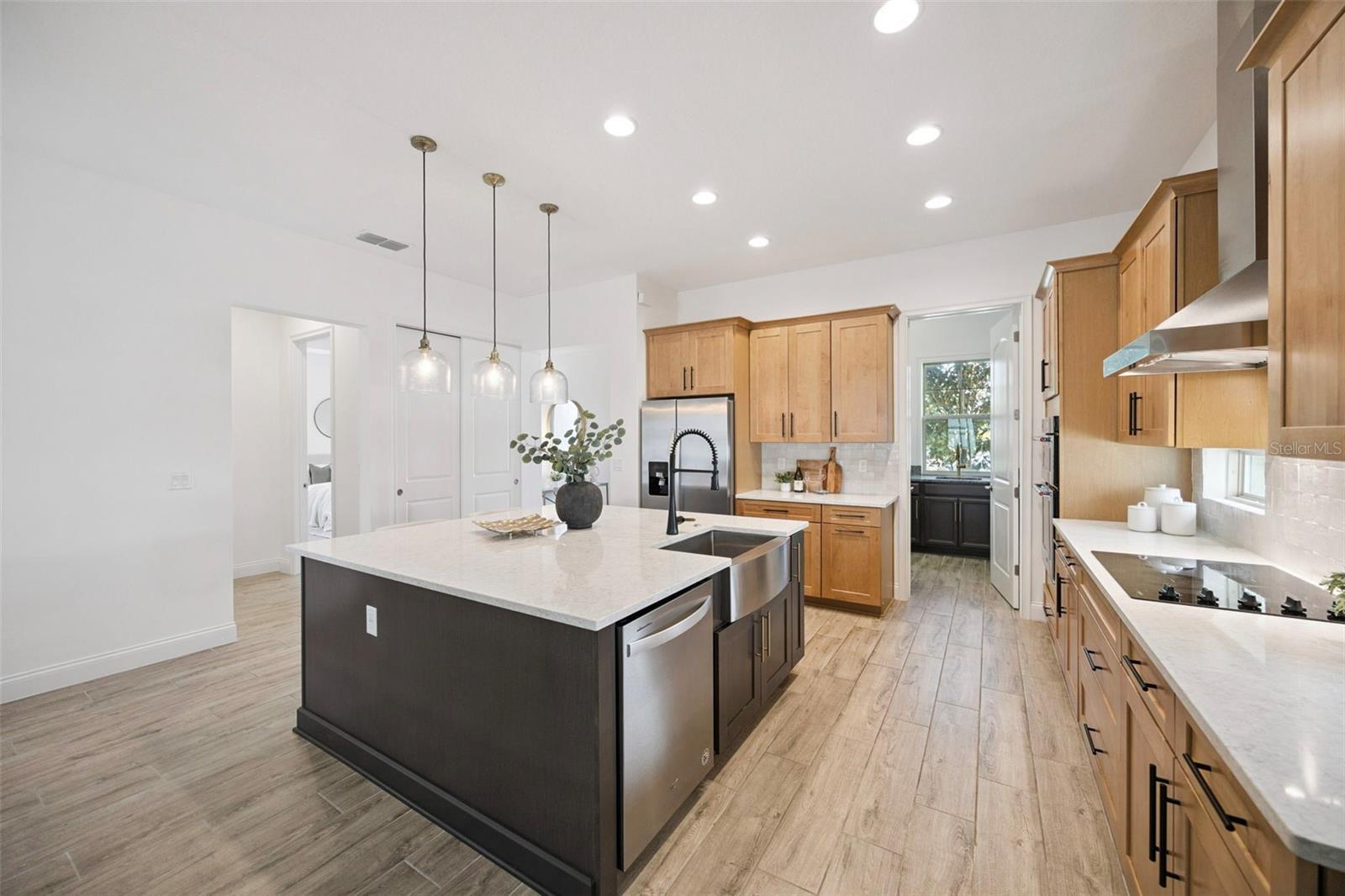 10248 BEECHWOOD LN, ORLANDO, FL, 32832