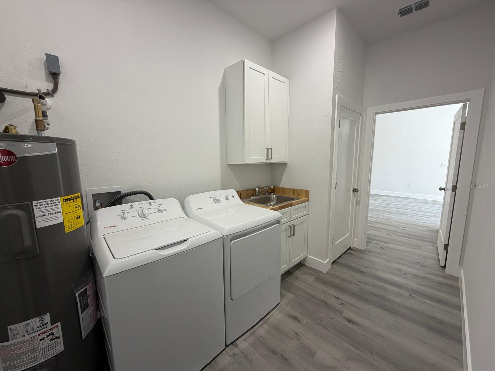 122 NAOMI PL, ROTONDA WEST, FL, 33947
