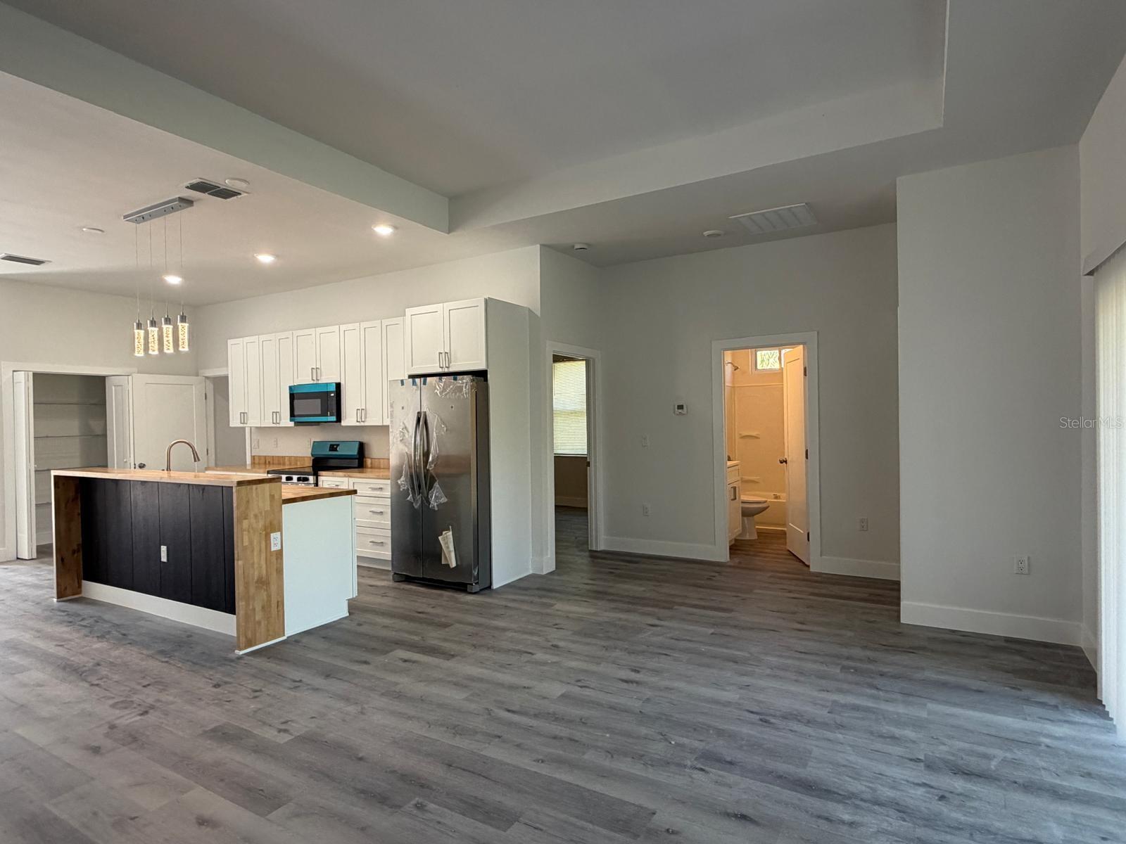 122 NAOMI PL, ROTONDA WEST, FL, 33947