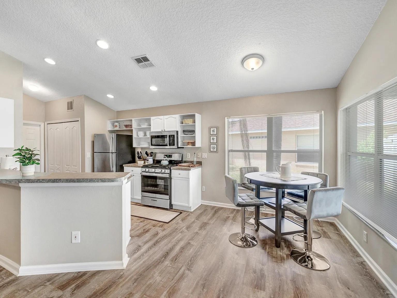 15543 BAY VISTA DR, CLERMONT, FL, 34714