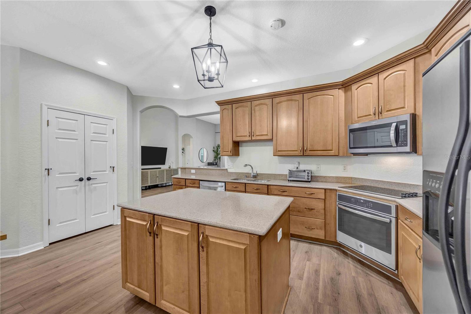 3707 FAWNMIST DR, WESLEY CHAPEL, FL, 33544