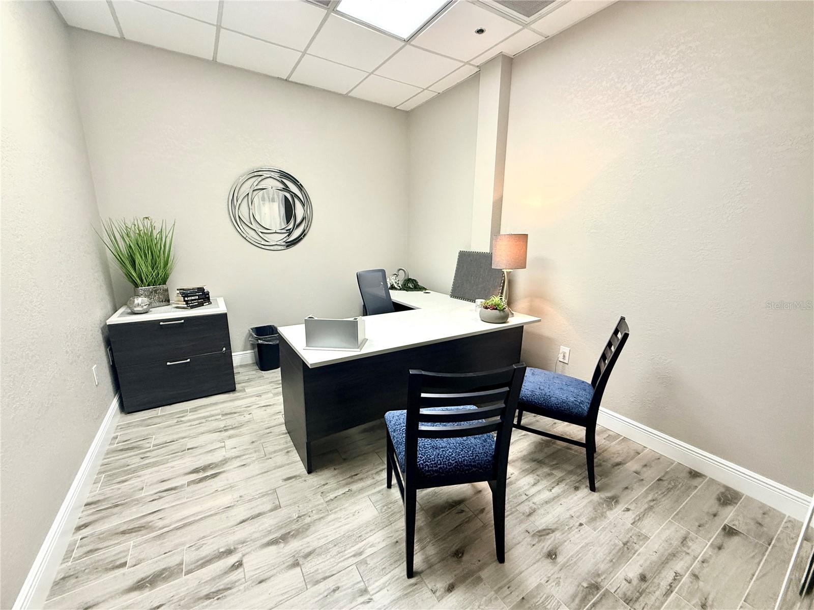 1211 TECH BLVD #118, TAMPA, FL, 33619