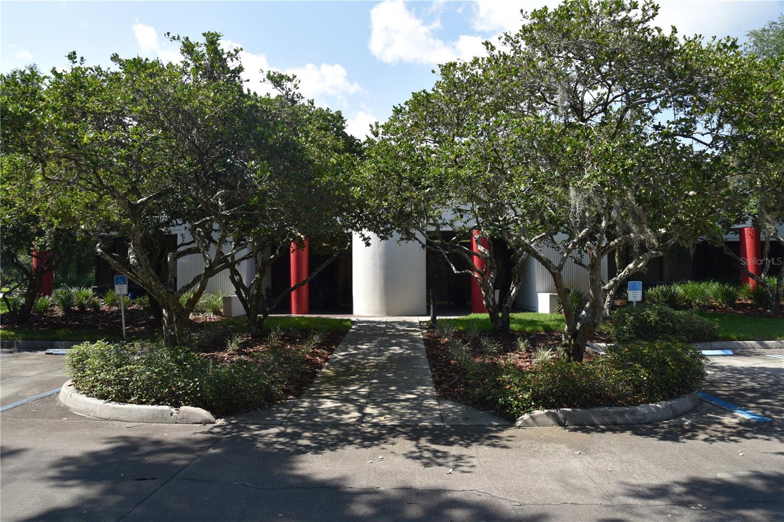 1211 TECH BLVD #118, TAMPA, FL, 33619
