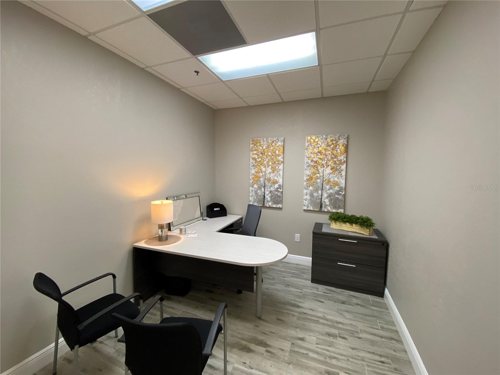 1211 TECH BLVD #118, TAMPA, FL, 33619