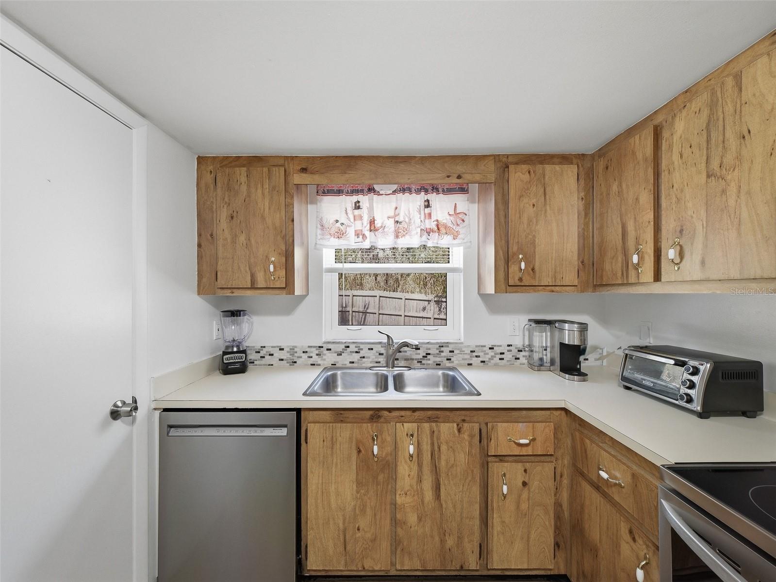 420 BANANA CAY DR #A, SOUTH DAYTONA, FL, 32119