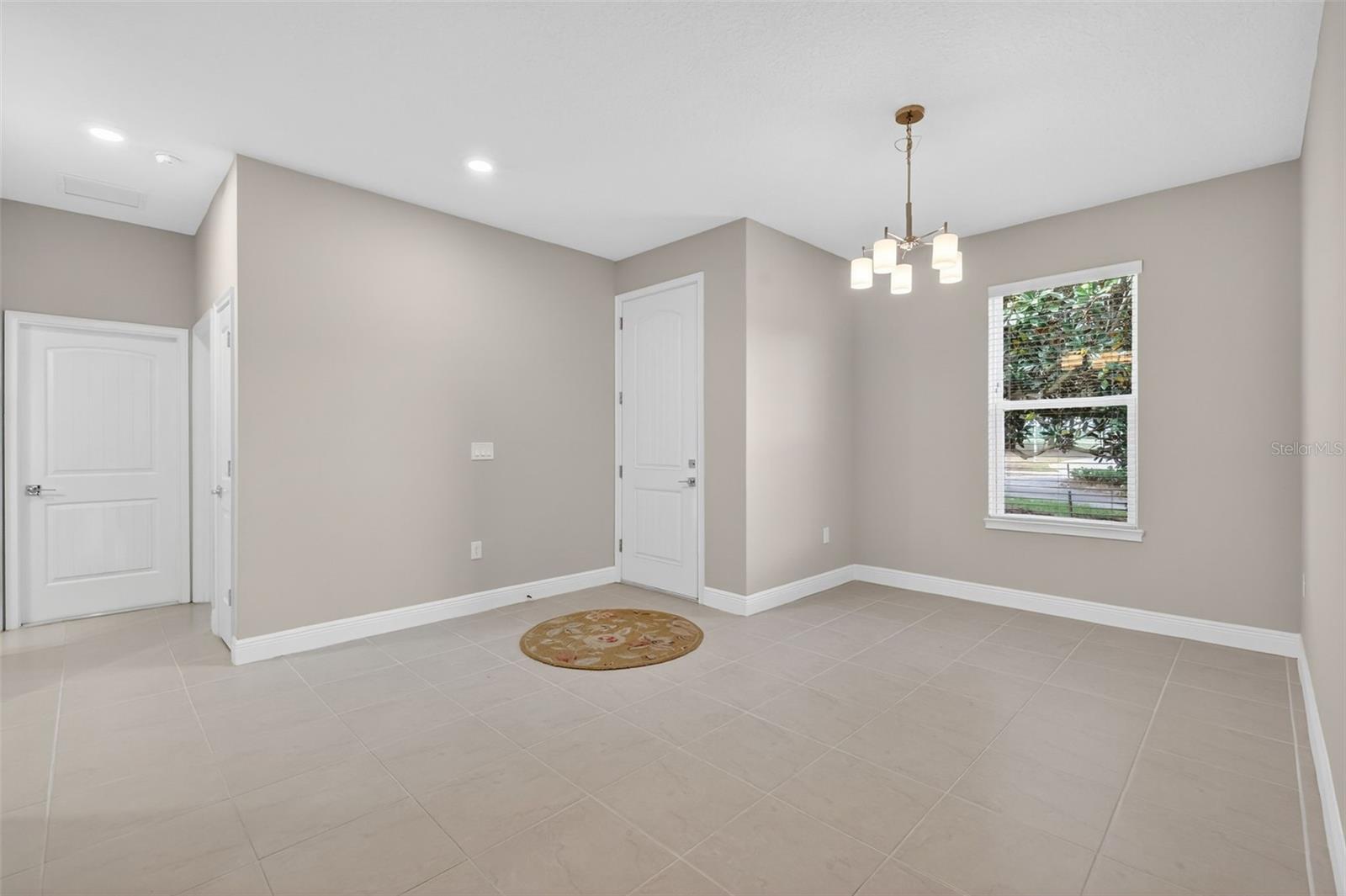27203 WHITE PLAINS WAY, LEESBURG, FL, 34748