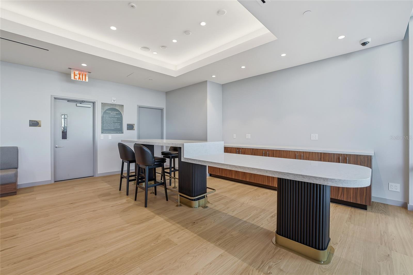400 CENTRAL AVE #505, ST PETERSBURG, FL, 33701