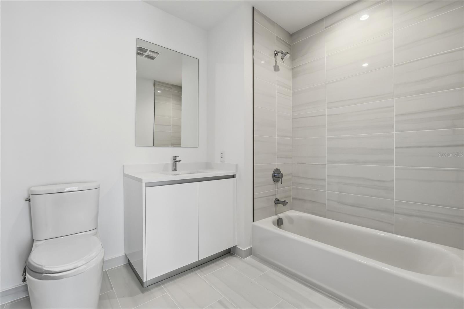 400 CENTRAL AVE #505, ST PETERSBURG, FL, 33701